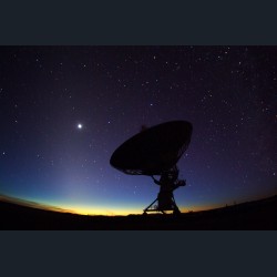 Zodiacal Light Silhouettes a VLA Telescope Zodiacal Light Silhouettes a VLA Telescope